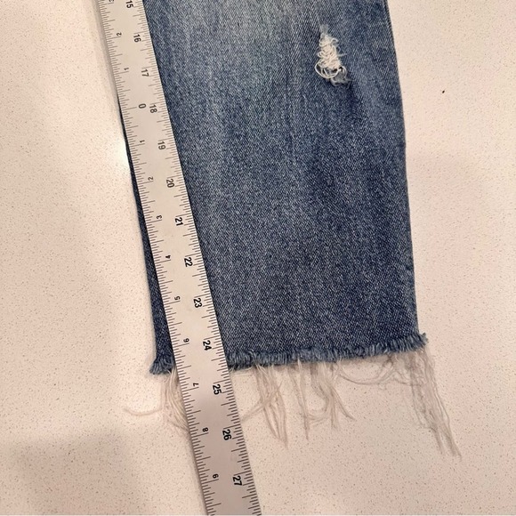 Torrid Women’s High Rise Straight Distresses Jeans sz 12 - Picture 10 of 10